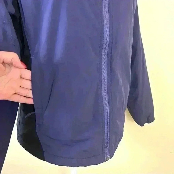 L.L. Bean Vintage Purple Mid Weight Insulated Fleece Lined Zip Coat Size M - Picture 7 of 12